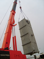 珠海天然氣液化項(xiàng)目冷箱、吸收塔設(shè)備安裝工程